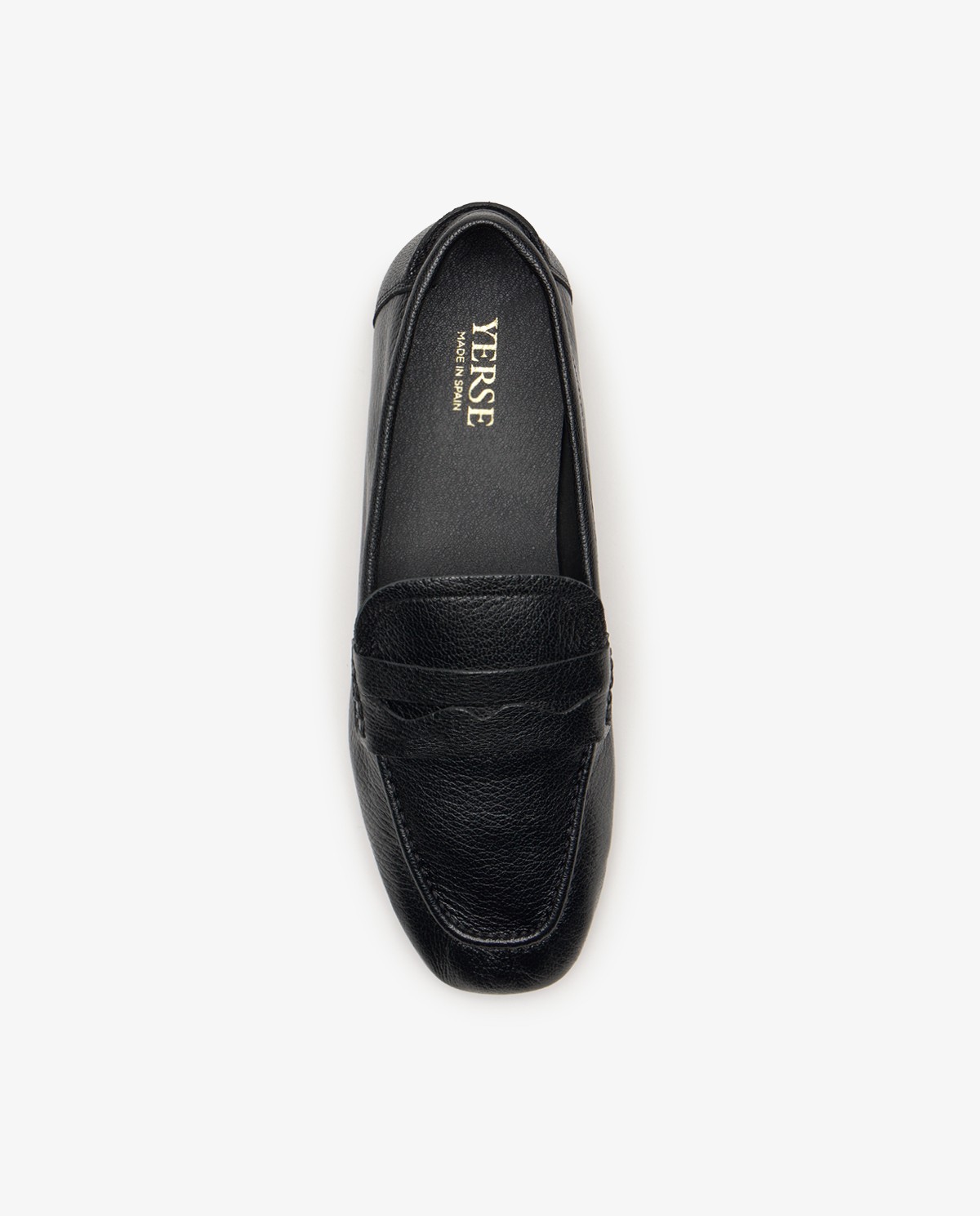 Mocasín de piel en color negro 3
