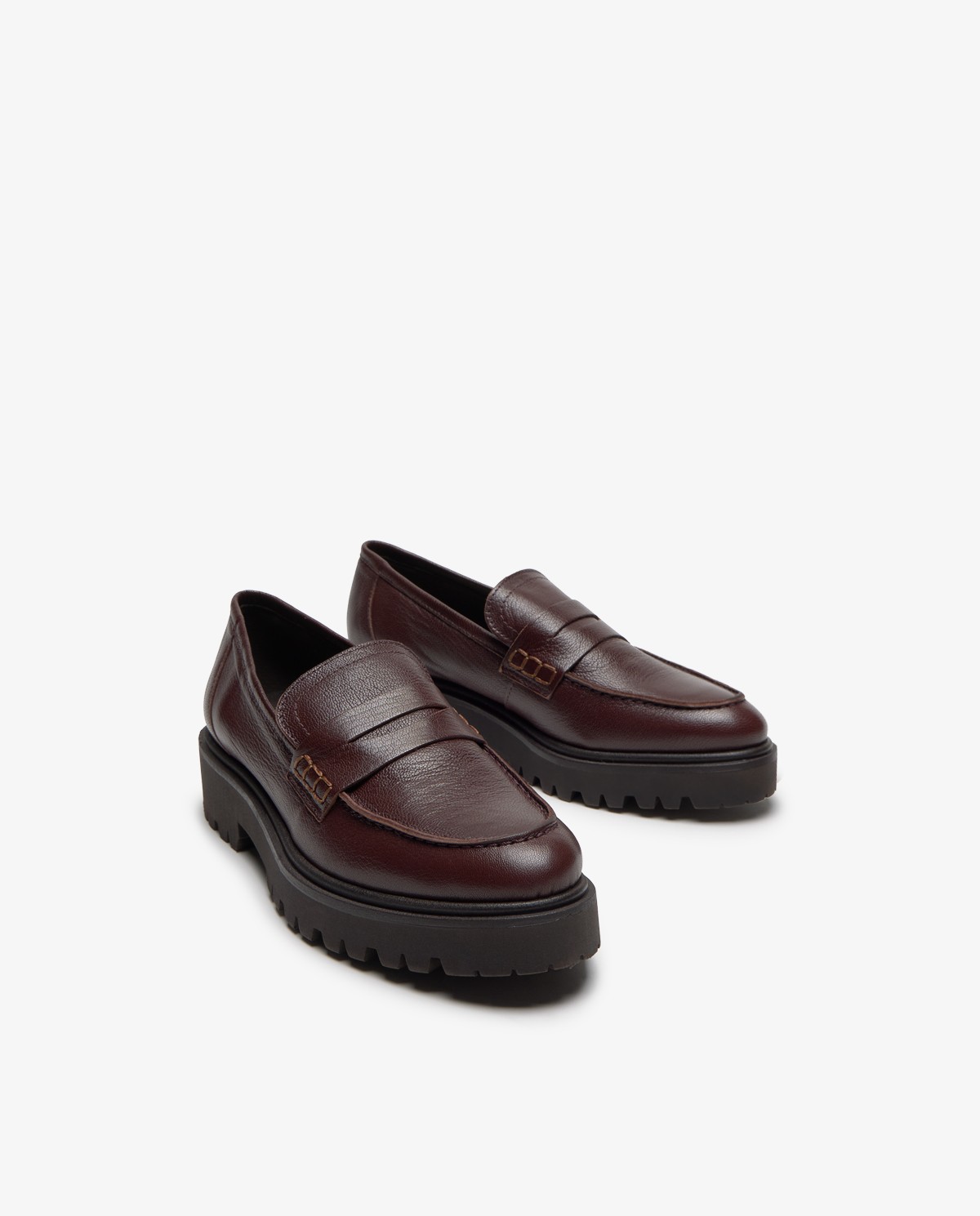 Mocasín de piel con plataforma en marrón oscuro 2