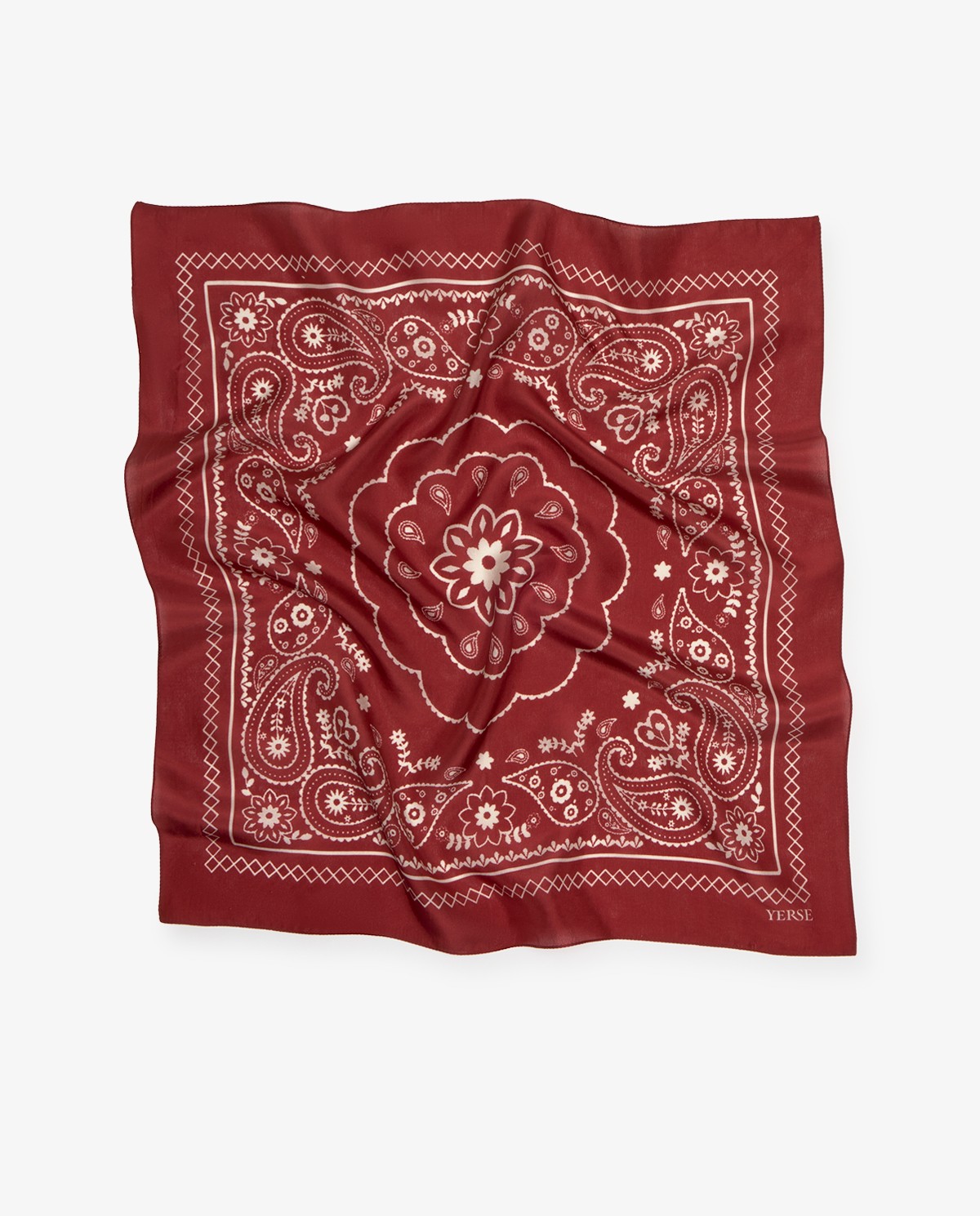 Pañuelo de seda bandana en color rojo oscuro 3