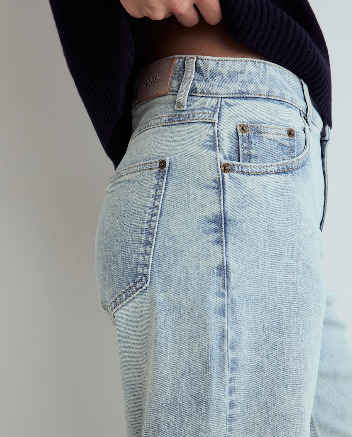 Jean droit large en bleu clair 6
