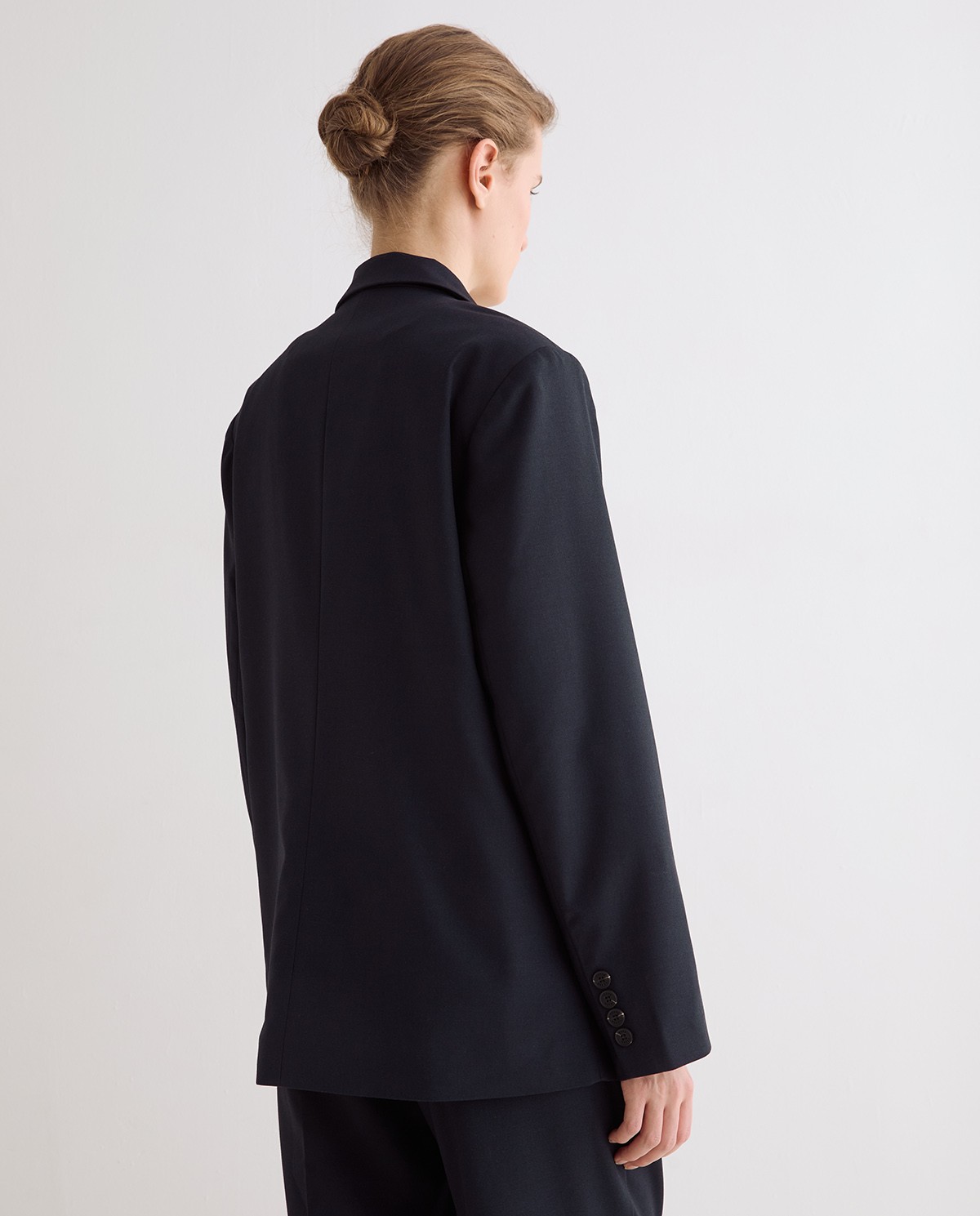 Americana de traje en azul marino 6