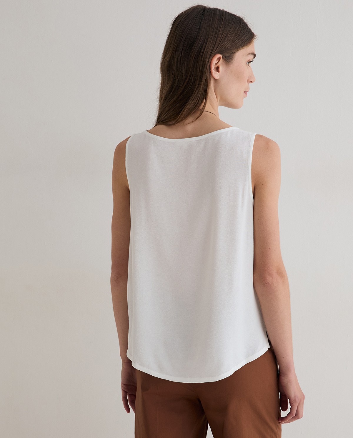 Top fluido textura en color crudo 3