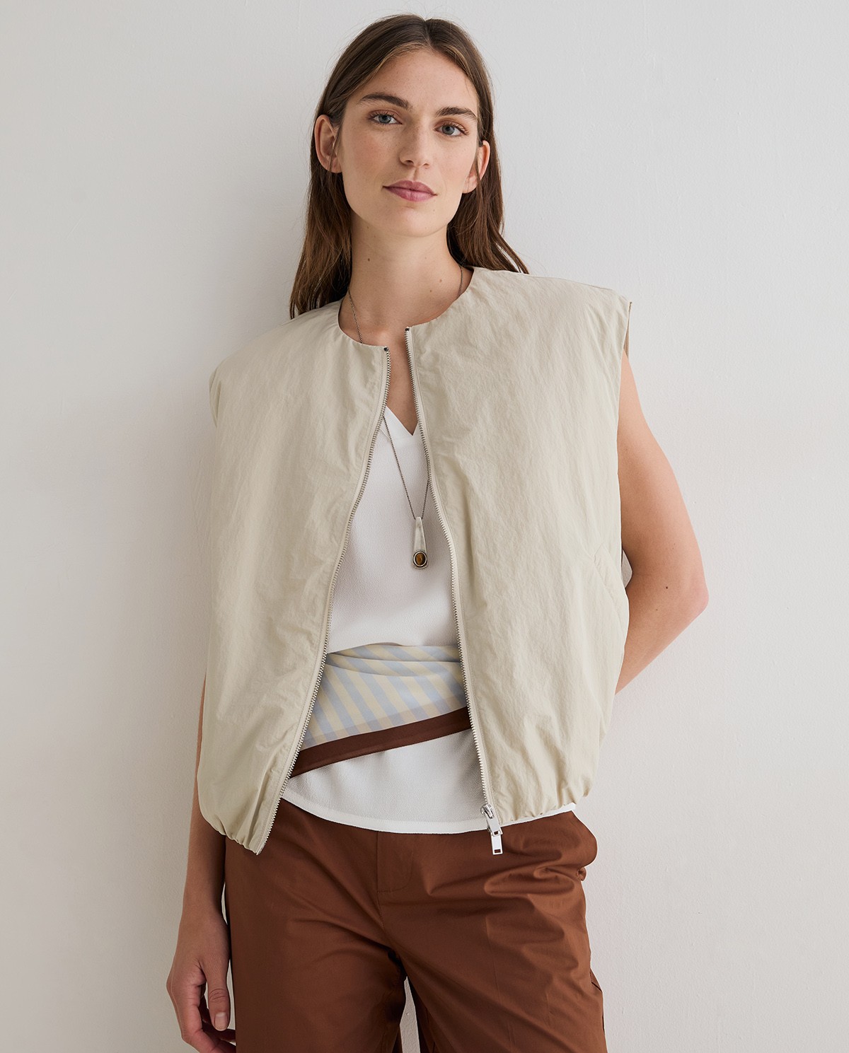 Top fluido textura en color crudo 5