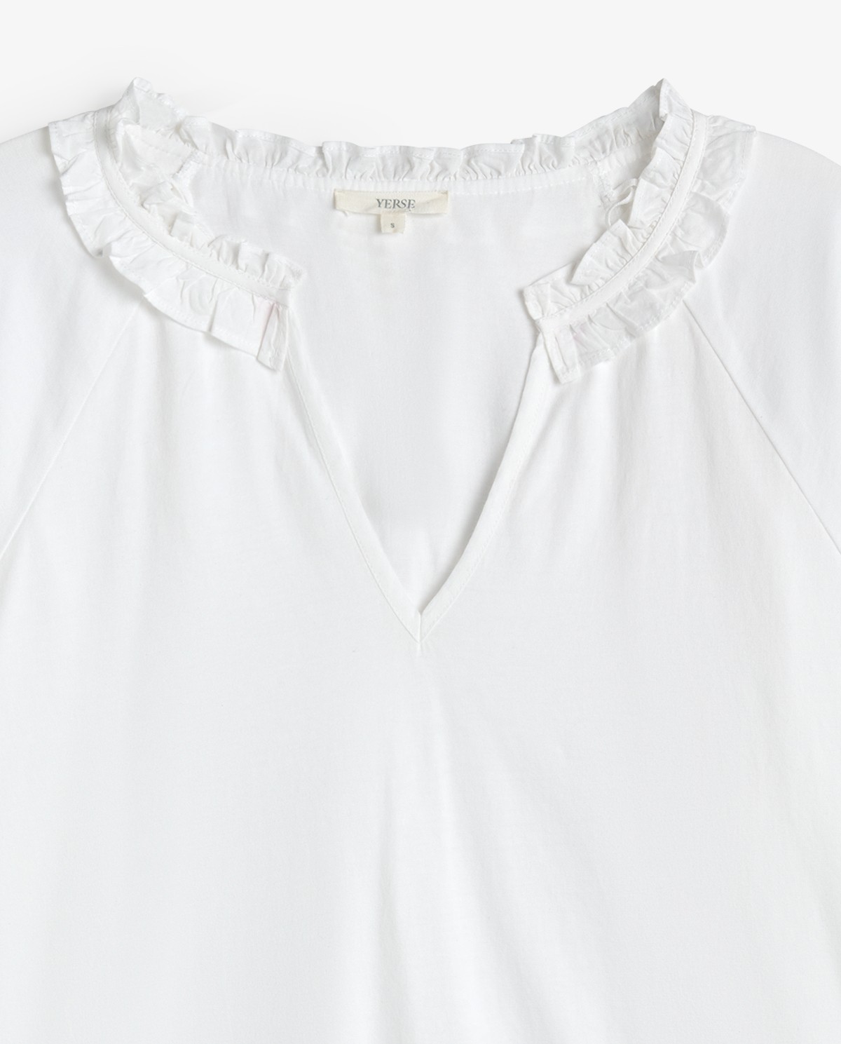 Camisa cuello volante en color blanco 6