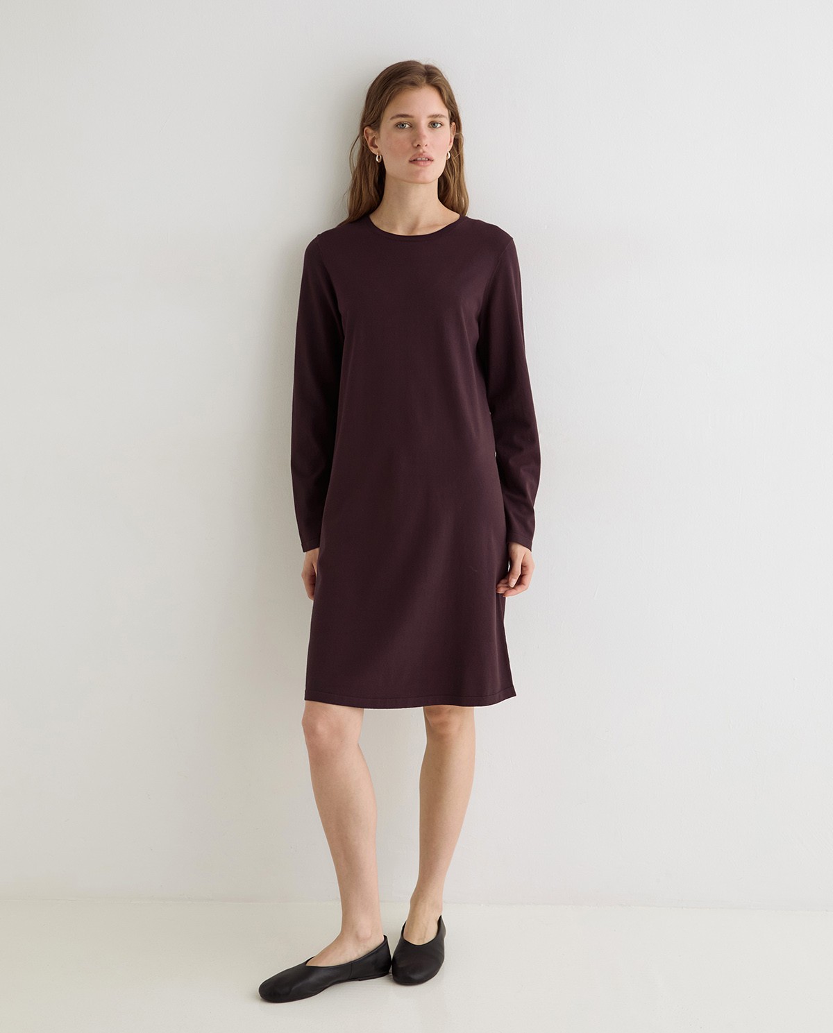VESTIDO CORTO DE PUNTO