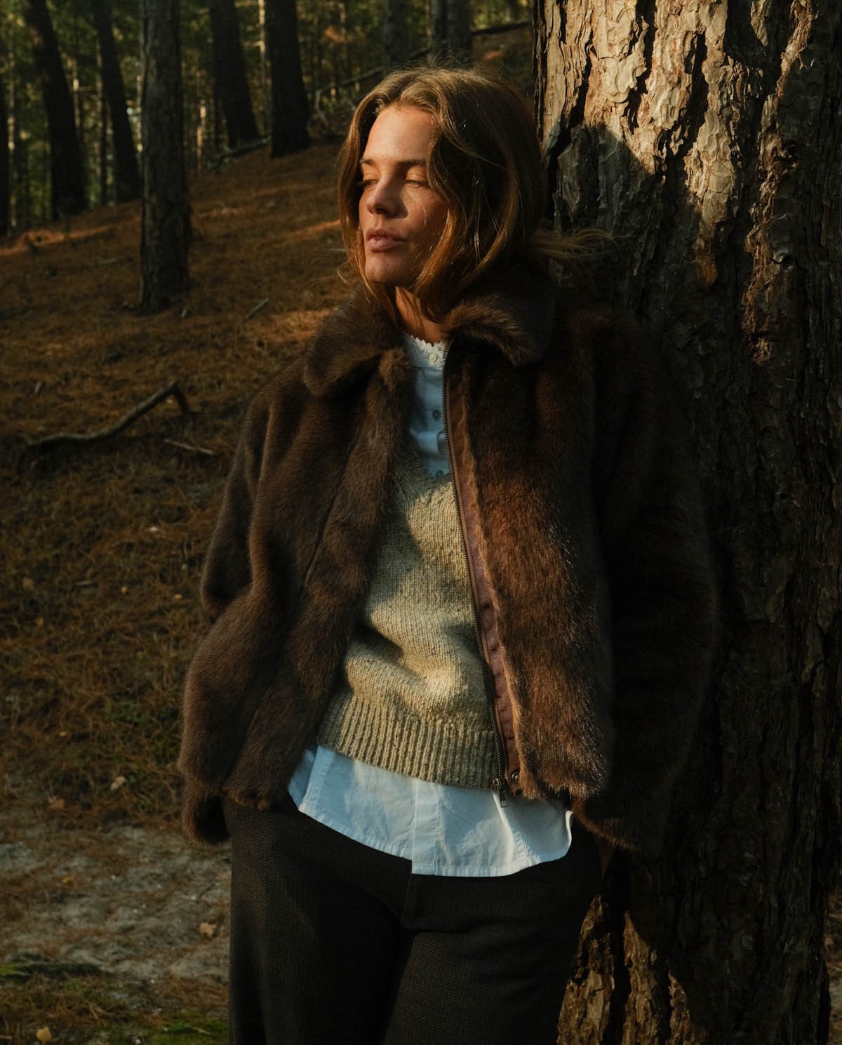 Brown faux-fur short coat woman Yerse - Front view