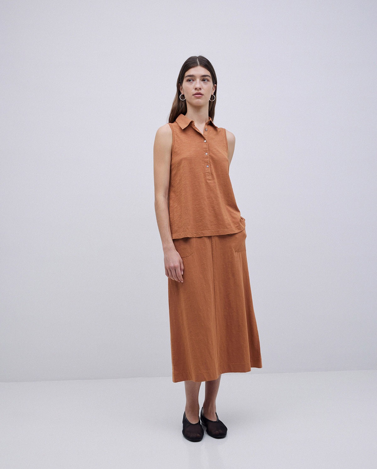 Falda midi flamé de algodón terracota 2