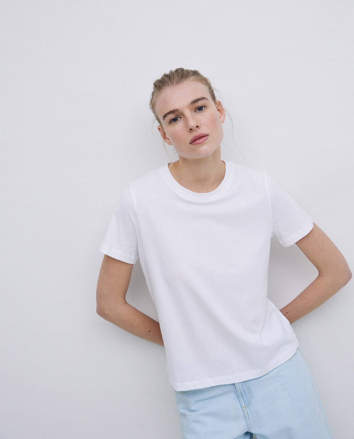 Camiseta básica cuello redondo blanco