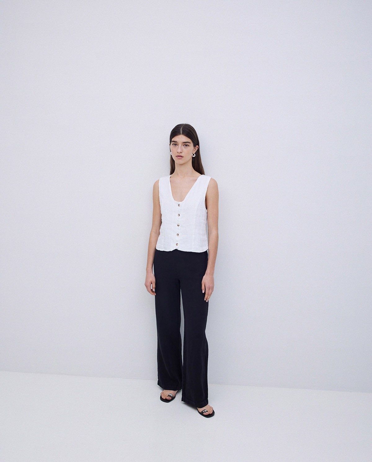 White 100% linen vest 7