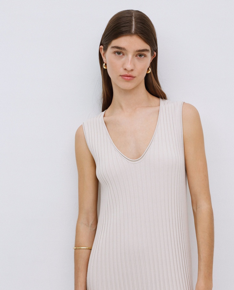 Vestido largo tirantes evasé beige - Vestido largo tirantes evasé