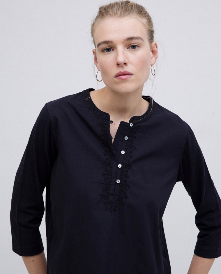 Black Henley-neck T-shirt with embroidery