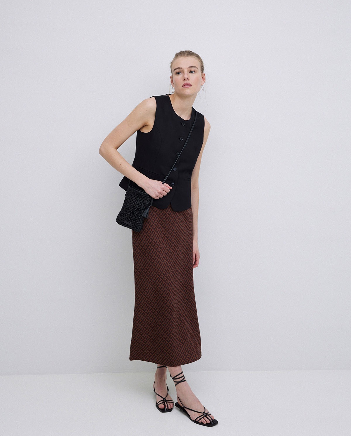 Chocolate geometric print skirt