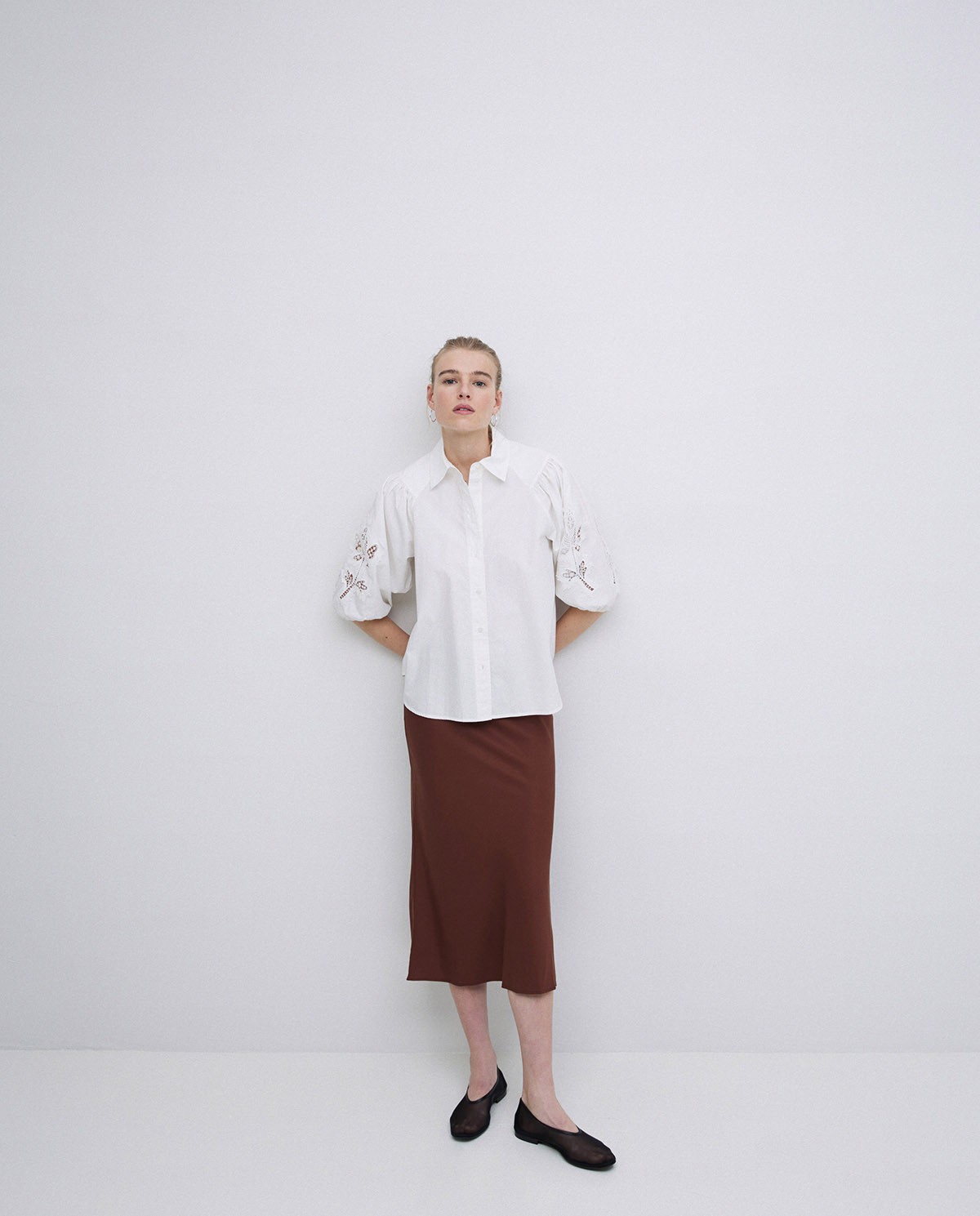 Falda midi tencel chocolate 3