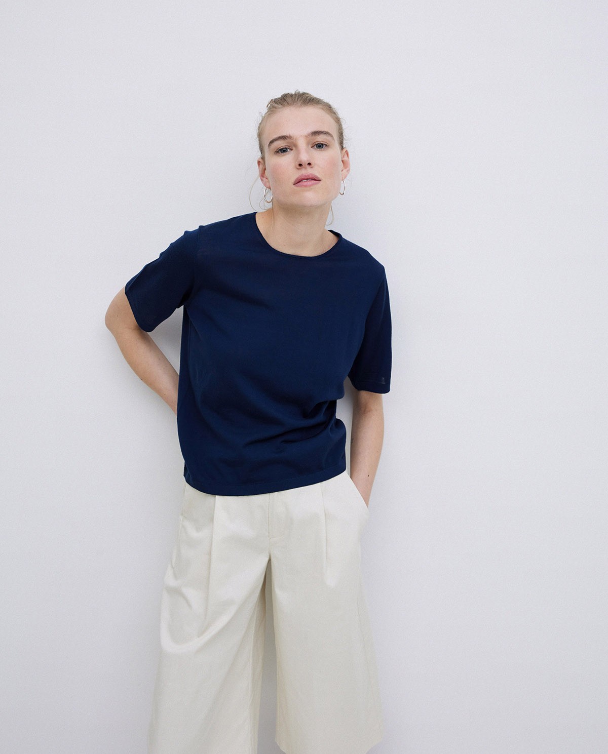 Jersey 100% lana de merino azul oscuro 4