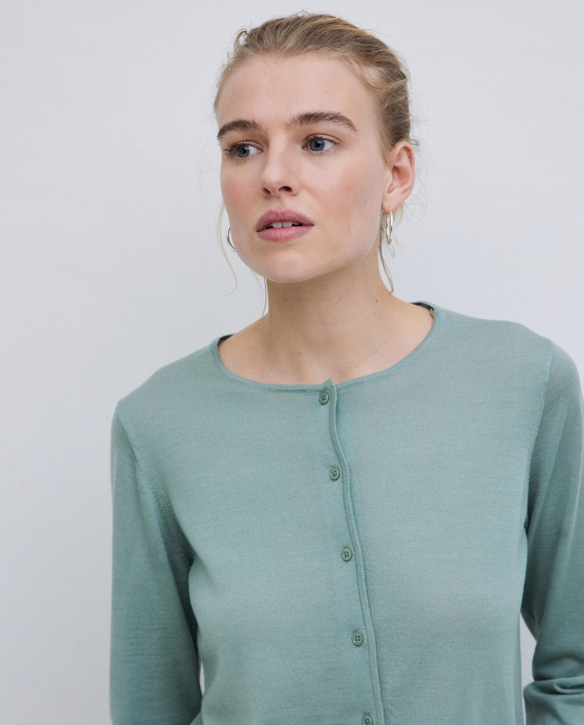 Cárdigan 100% lana de merino verde 1