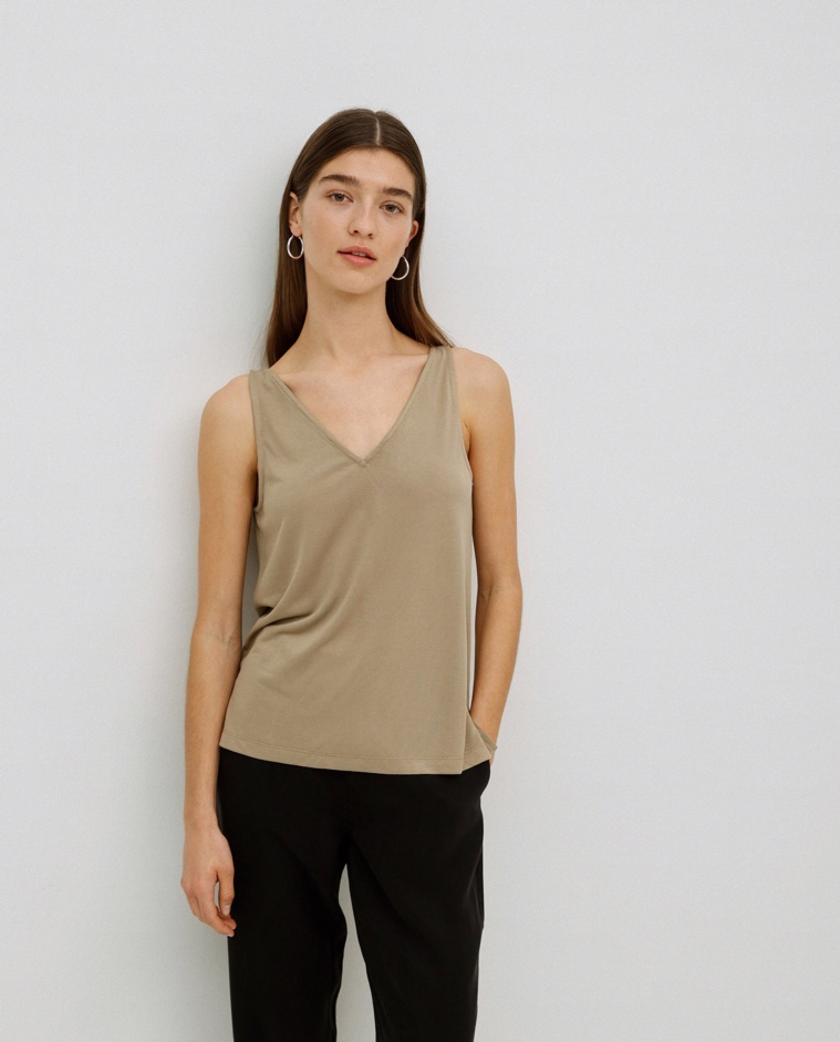 Top pico modal caqui