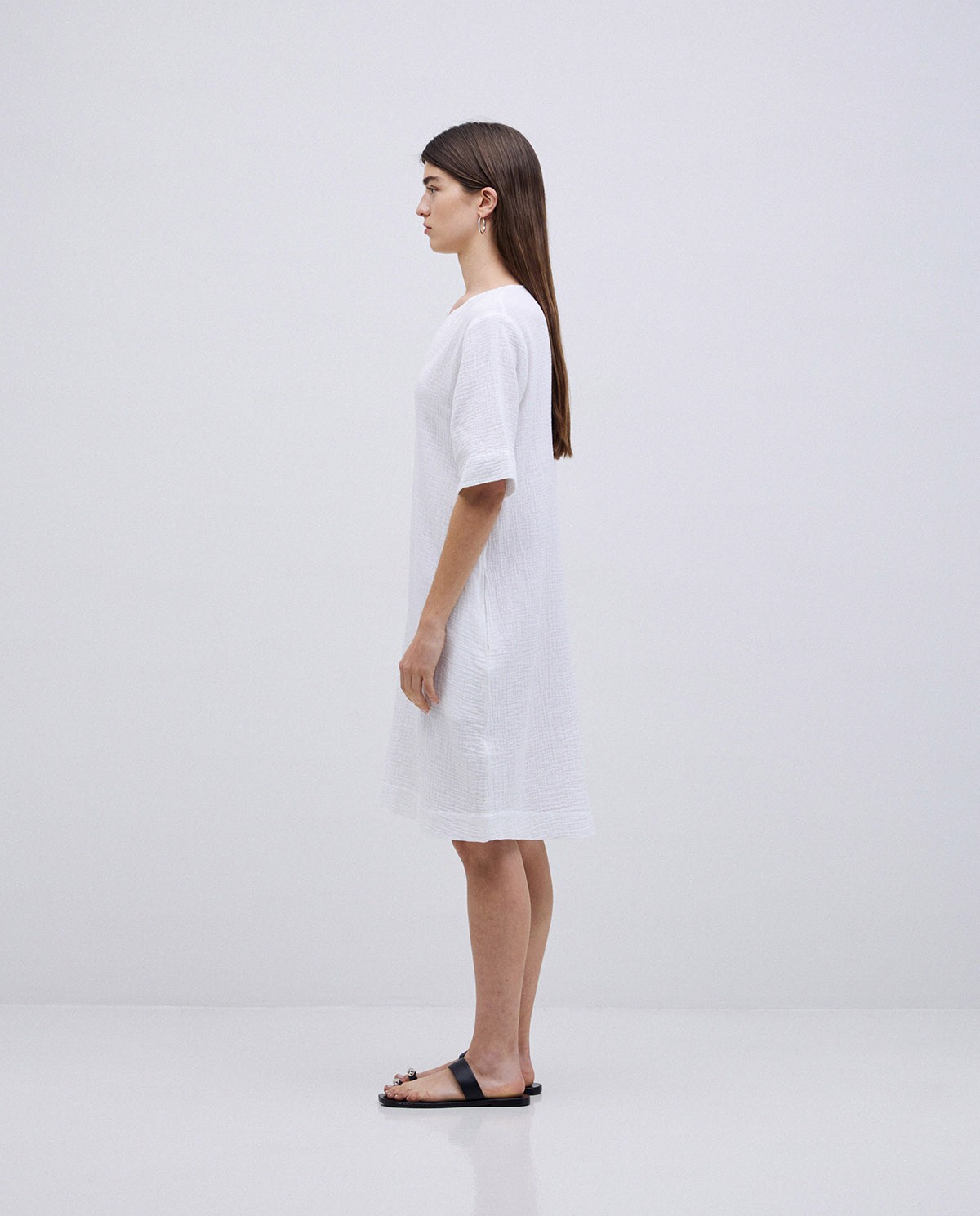 Vestido corto doble gasa blanco 4