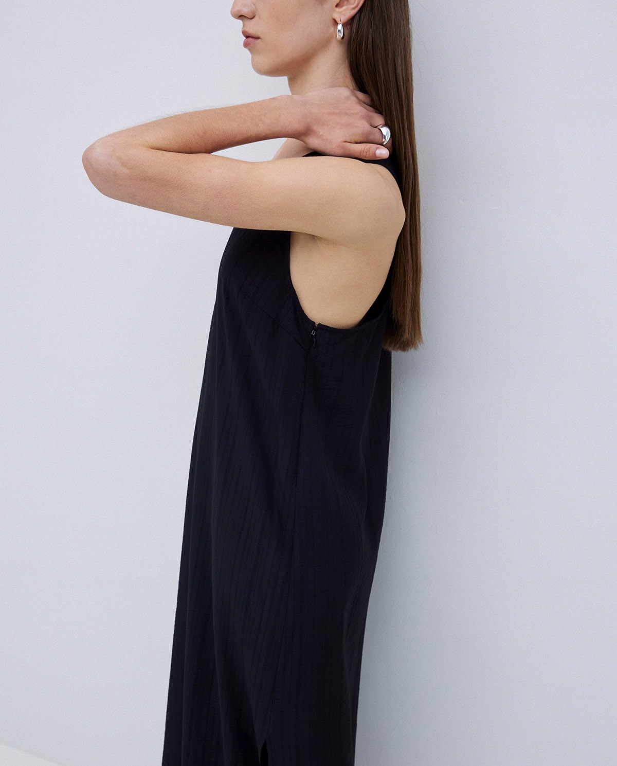 Vestido largo sin mangas negro 1