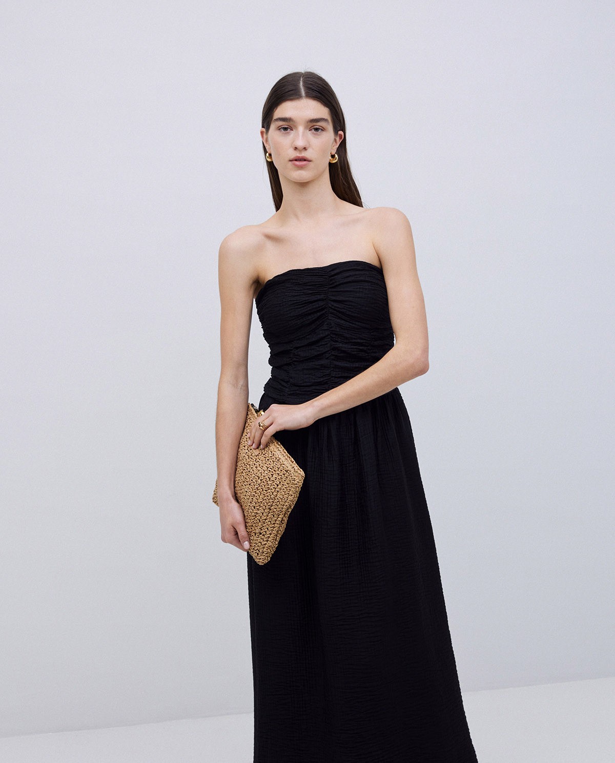 Vestido largo drapeado negro 4