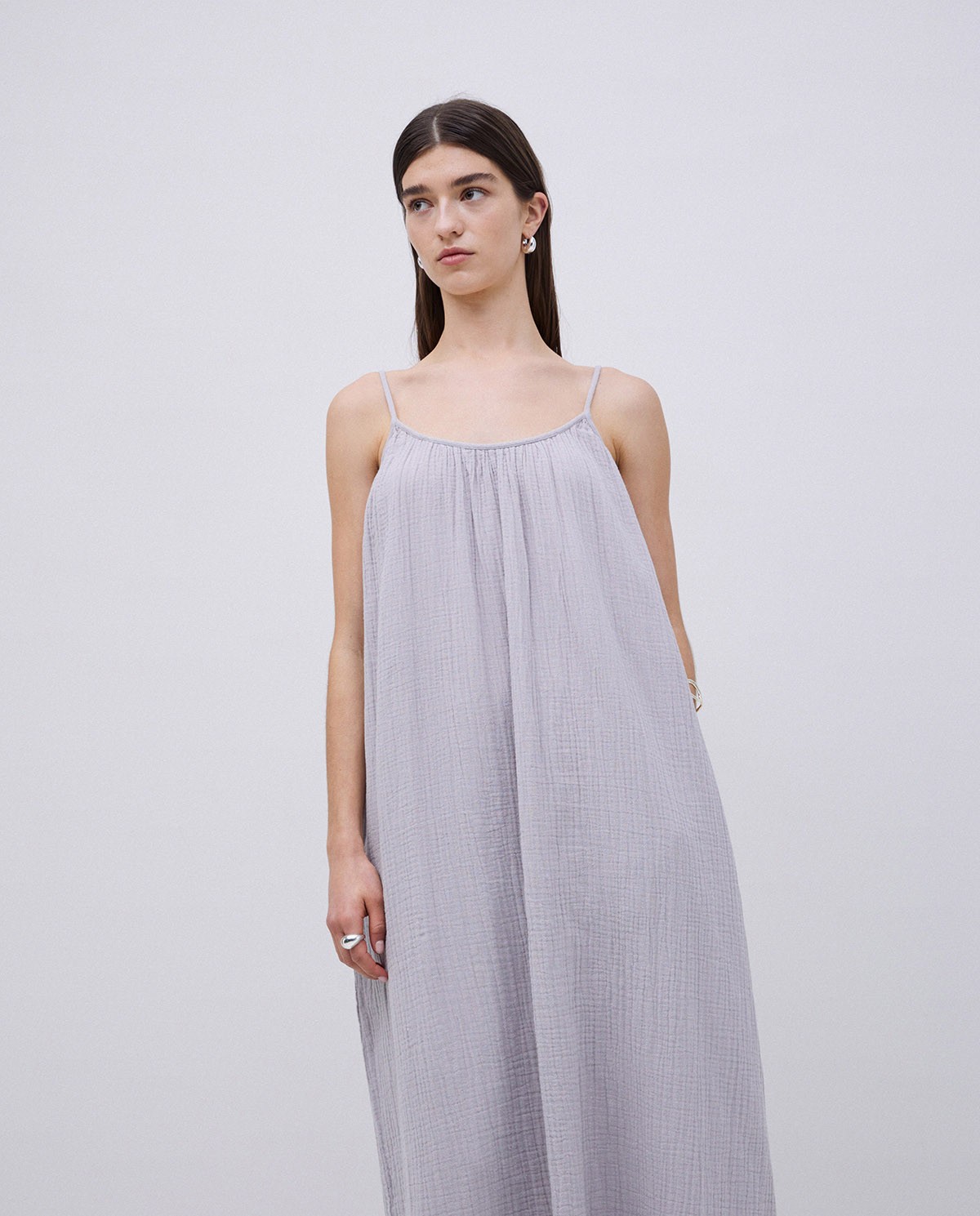Robe longue en double mousseline grise 3