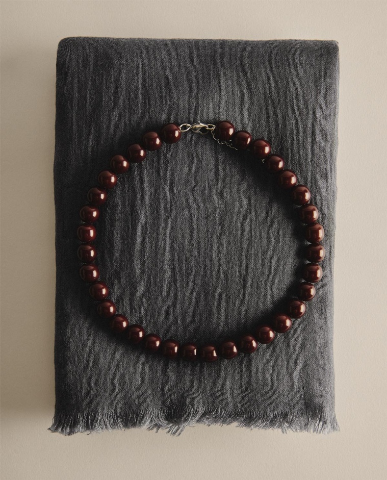 Beaded necklace brown woman Yerse - Front view