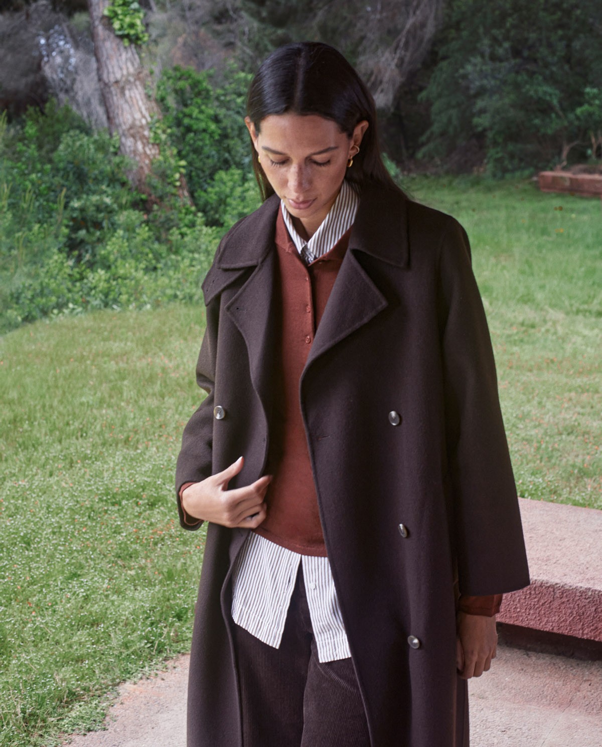 Handmade wool-blend long coat chocolate woman Yerse - Front view