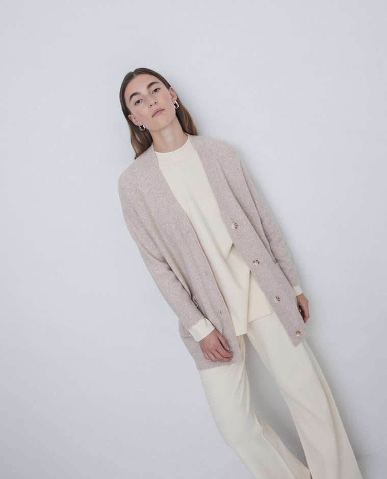 Long beige cardigan outlet