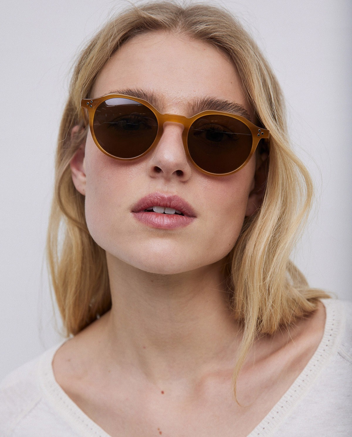 Gafas de sol redondas caramelo