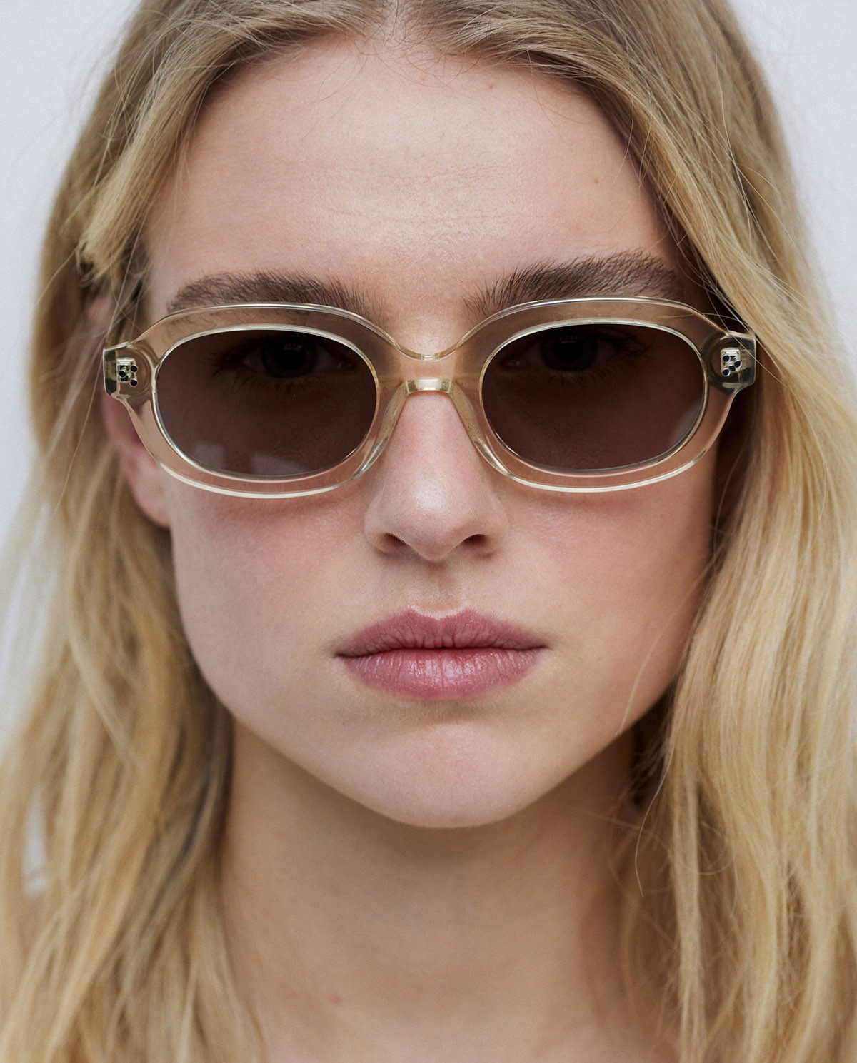Gafas de sol ovaladas crudo