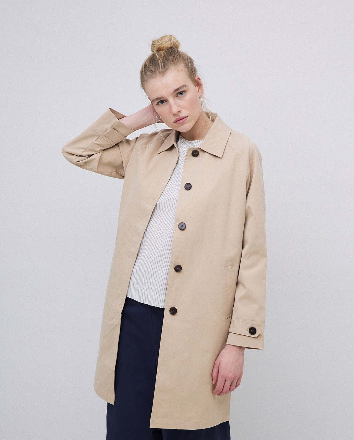 Chemise boutonnée au dos écrue 6