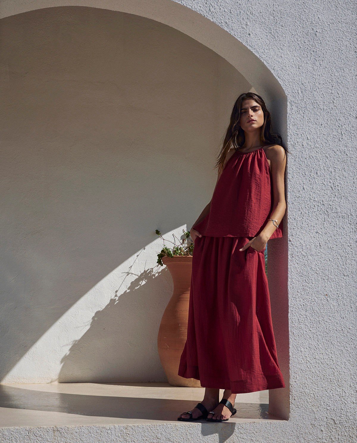 Falda larga cintura elástica rojo oscuro