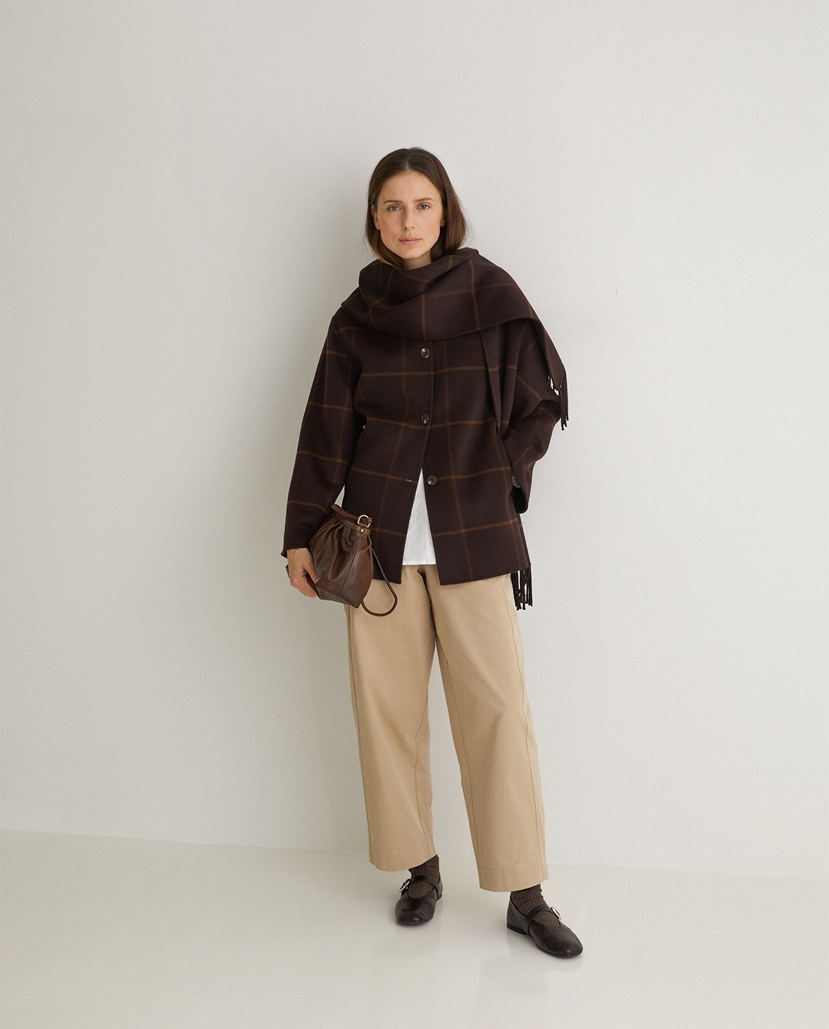 Brown wool blend coat with scarf - Coat with non-removable scarf 2