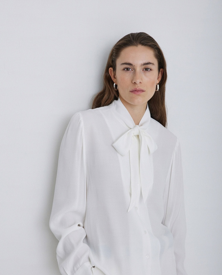 Camisa llaç cru