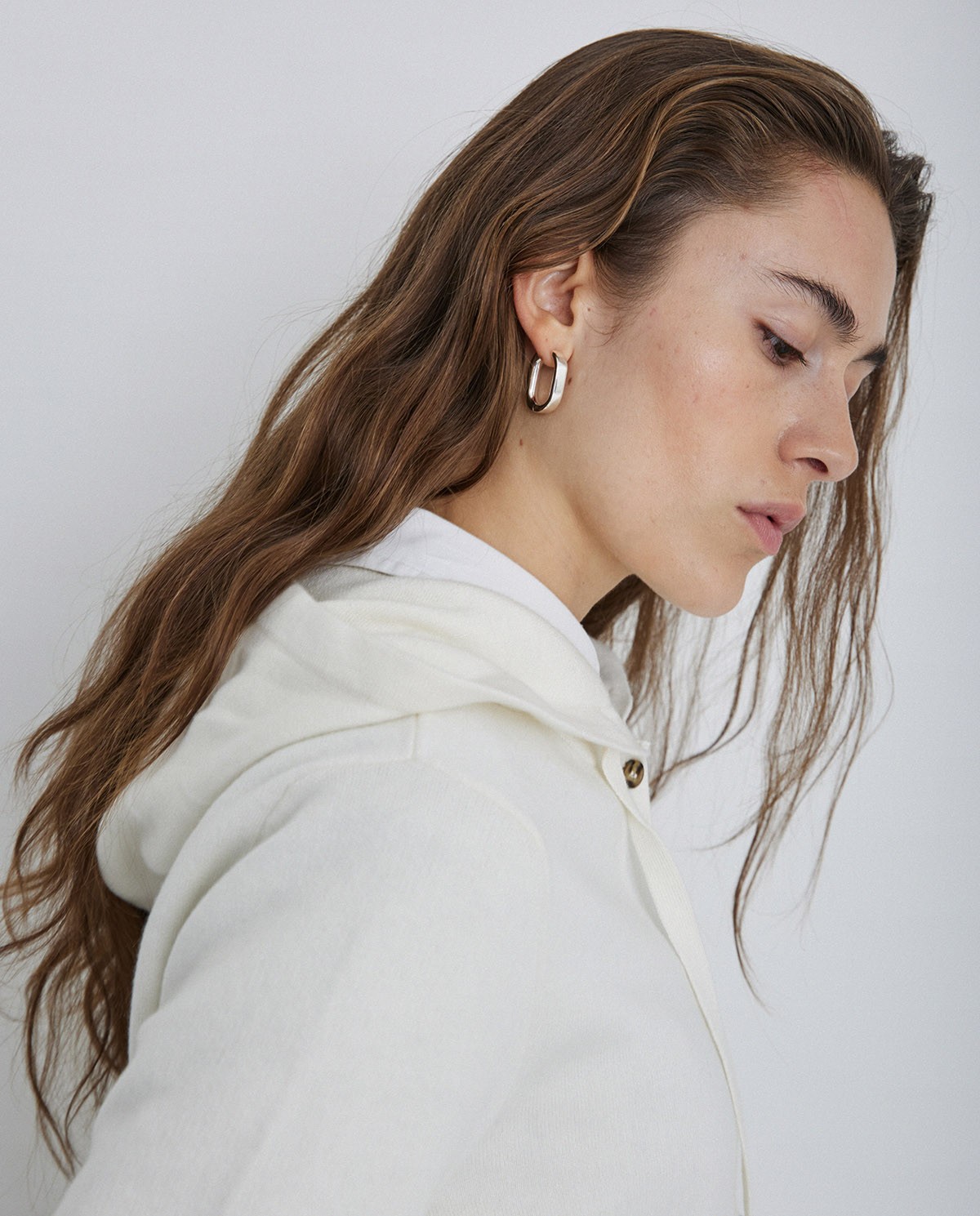 Sweat à capuche écru 1