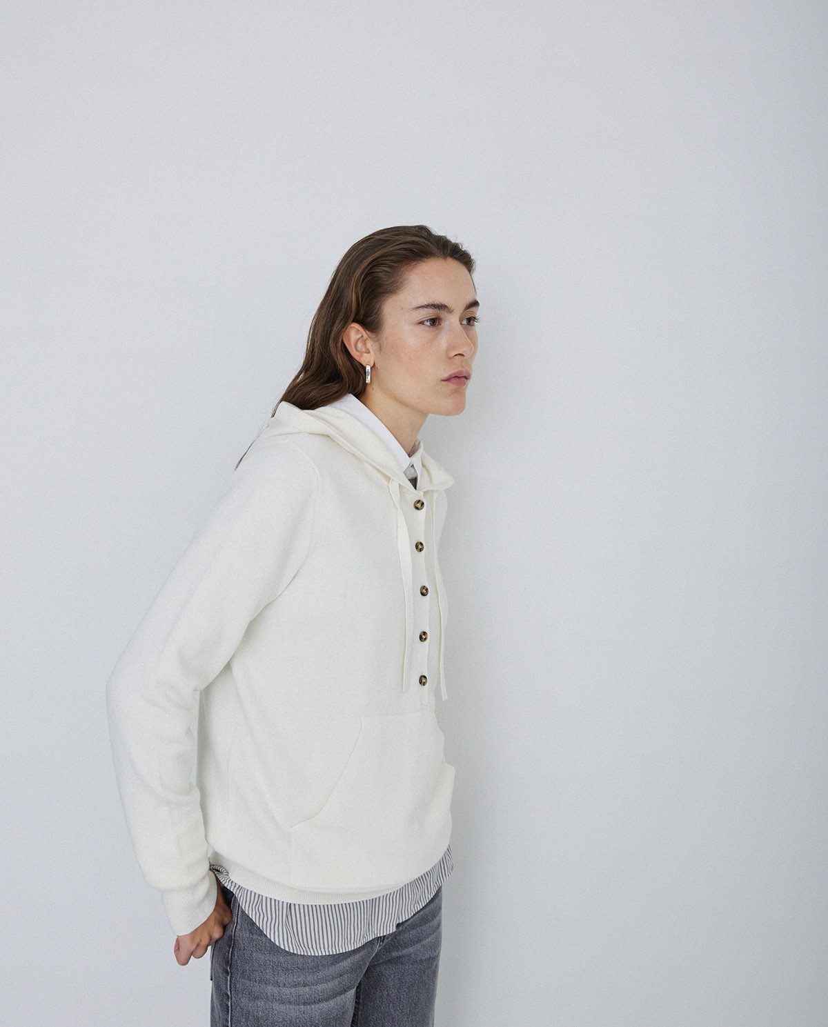 Sweat à capuche écru 2
