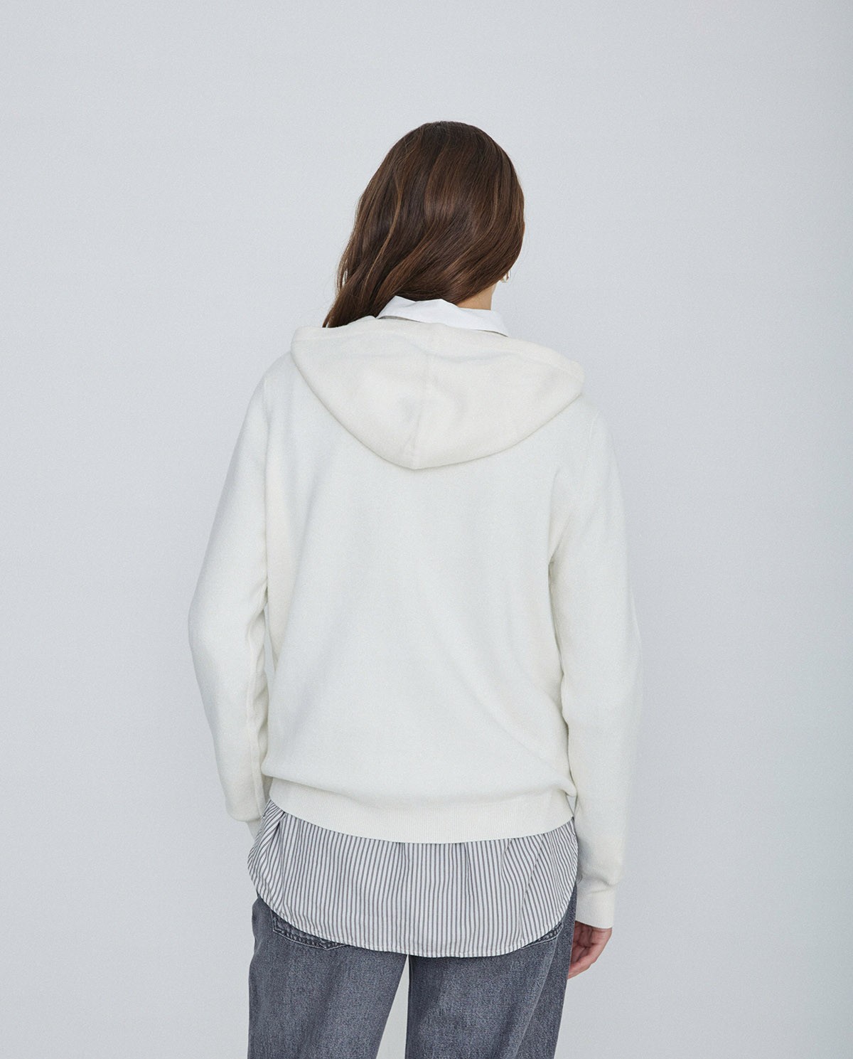 Sweat à capuche écru 3
