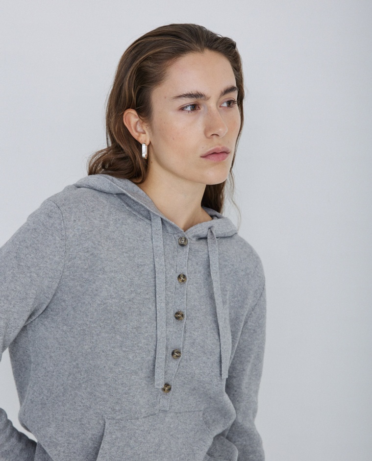 Sweat à capuche gris
