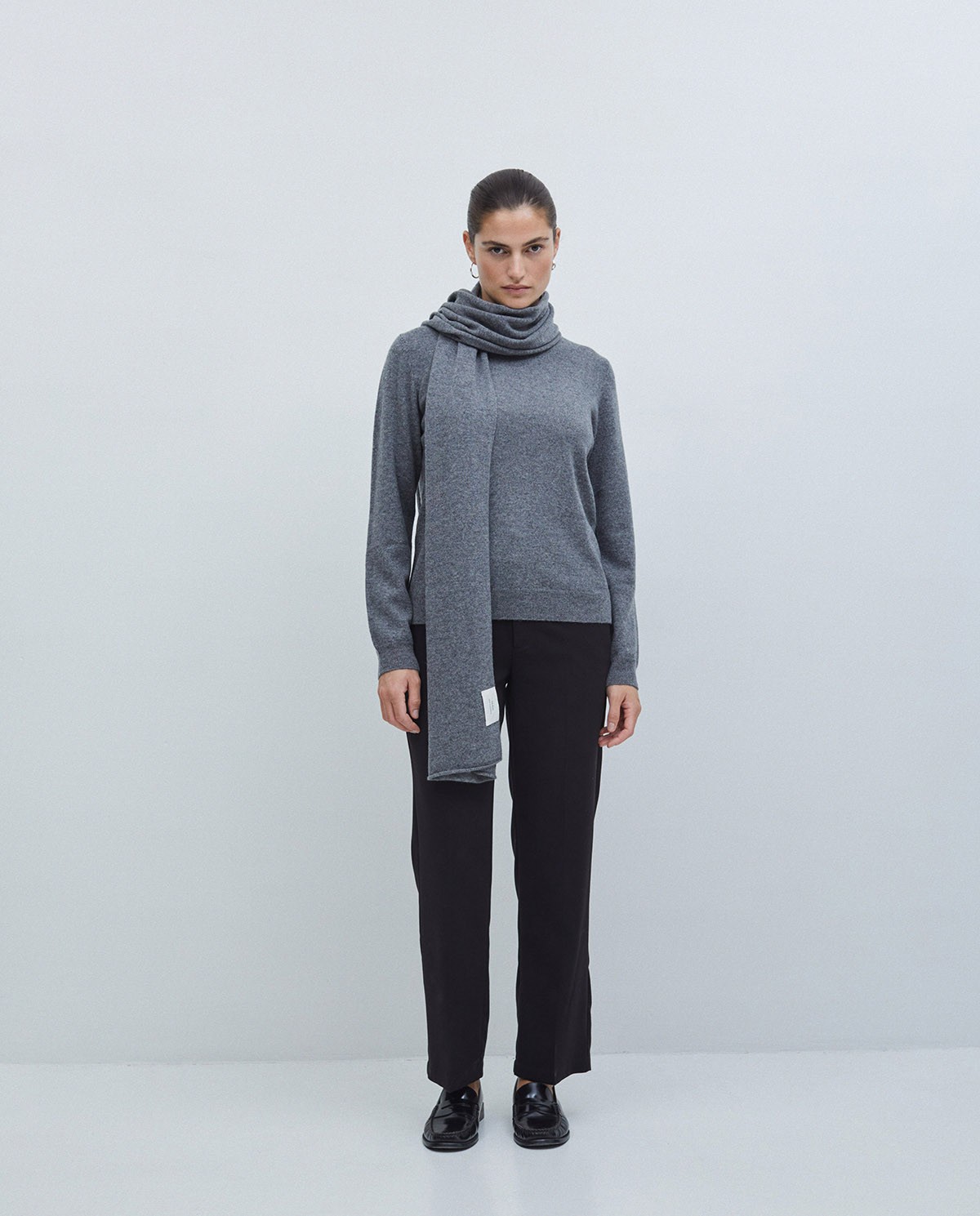 JERSEY CASHMERE CUELLO REDONDO