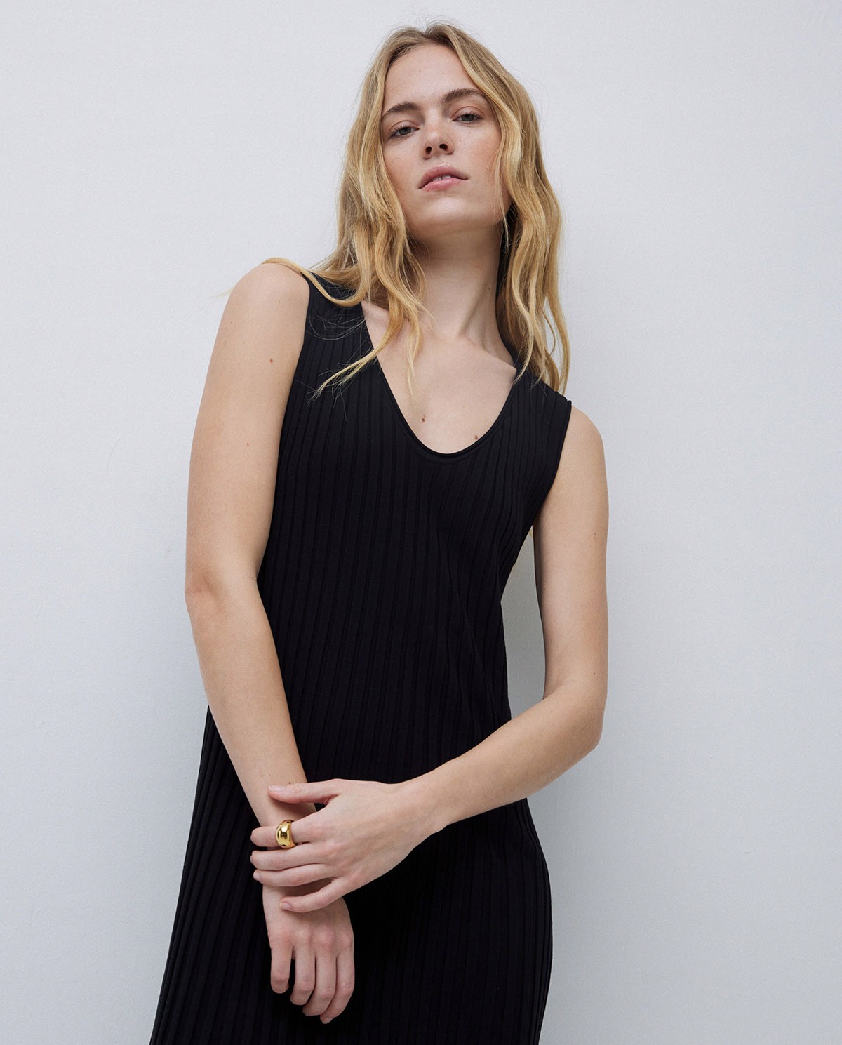 Vestido largo tirantes evasé negro 1