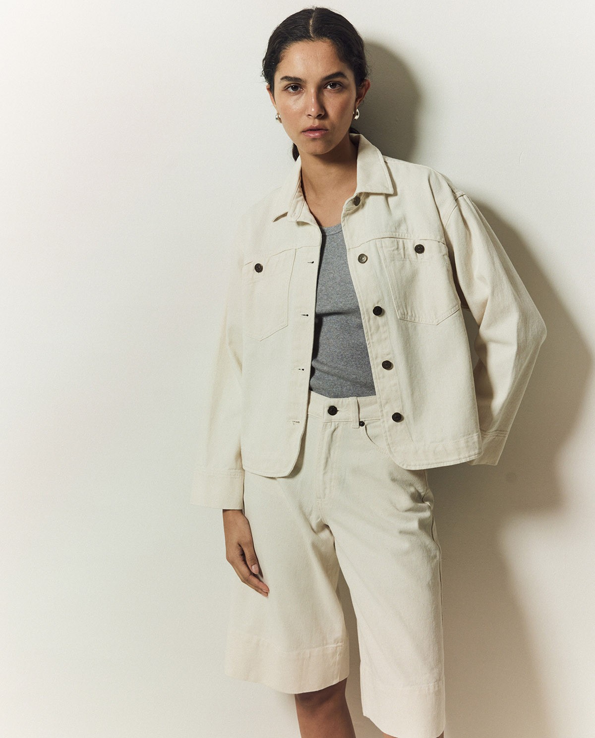 Raw denim jacket with pockets