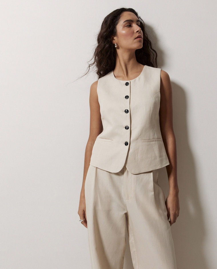 Ecru linen-blend vest