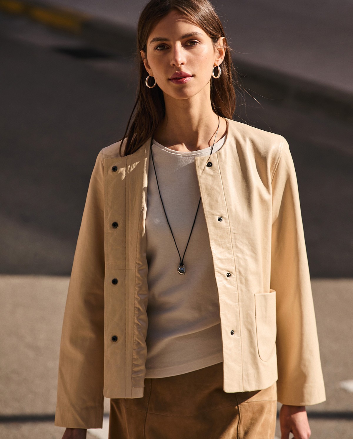 Jaqueta de pell de napa butxaques plastró|Yerse 1