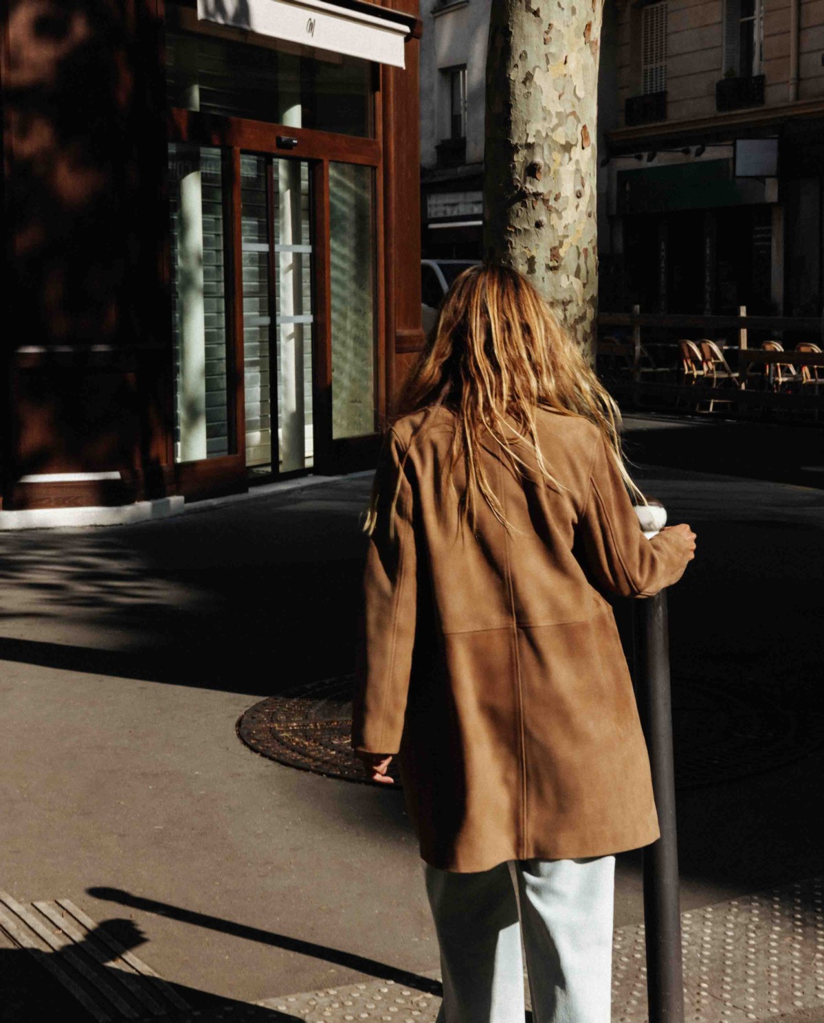 Abrigo de ante midi en color camel 1