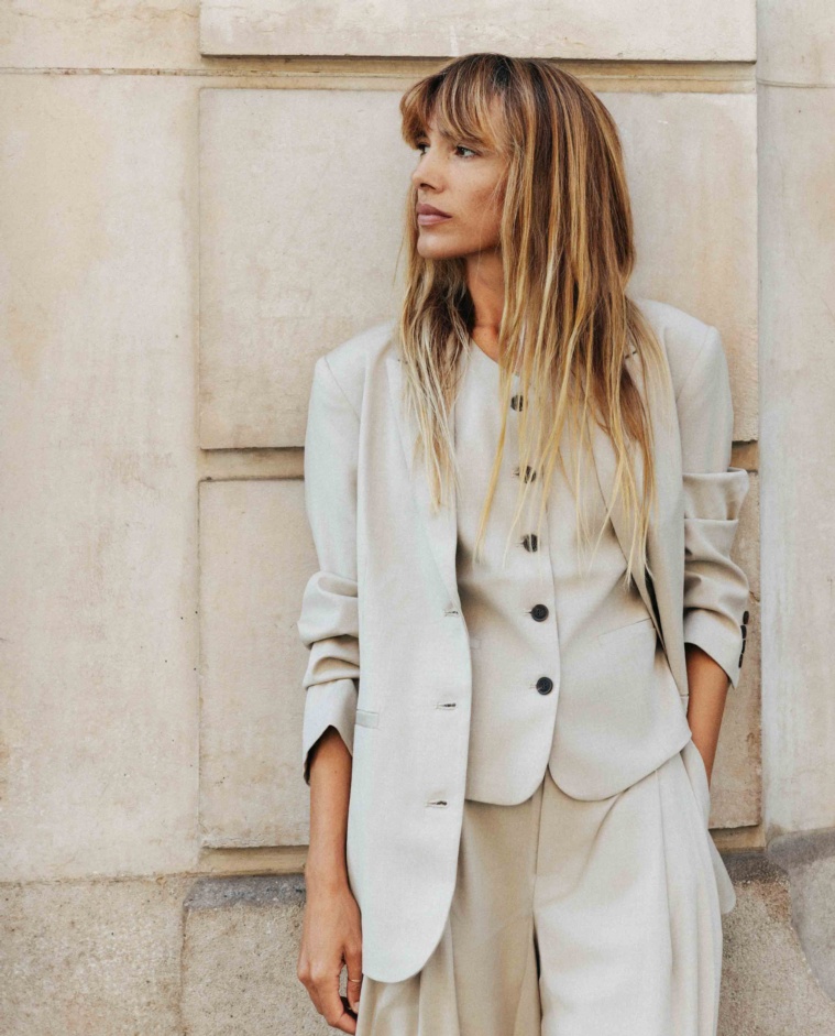 Americana de traje en beige
