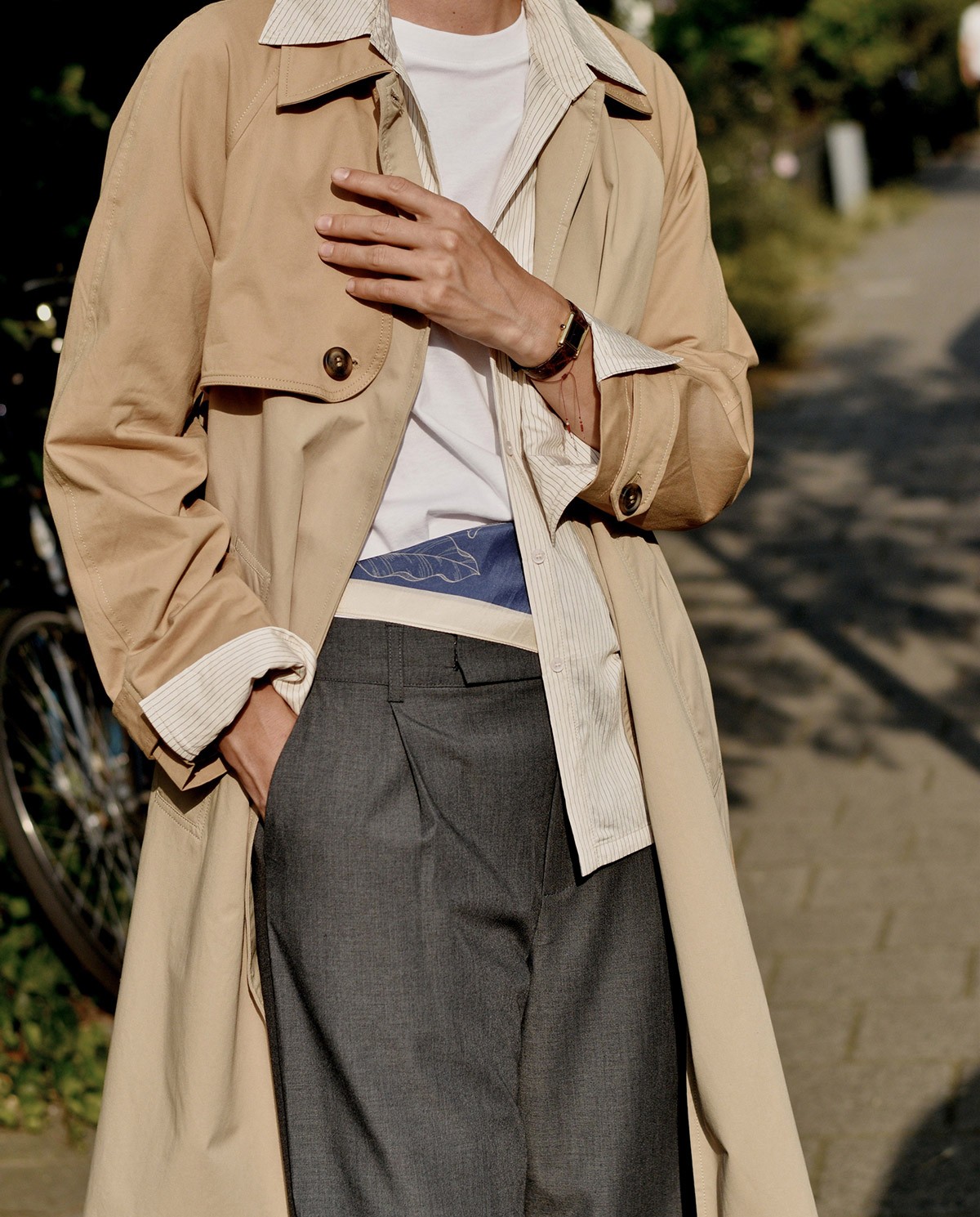 Beige cotton long raincoat woman Yerse - Front view