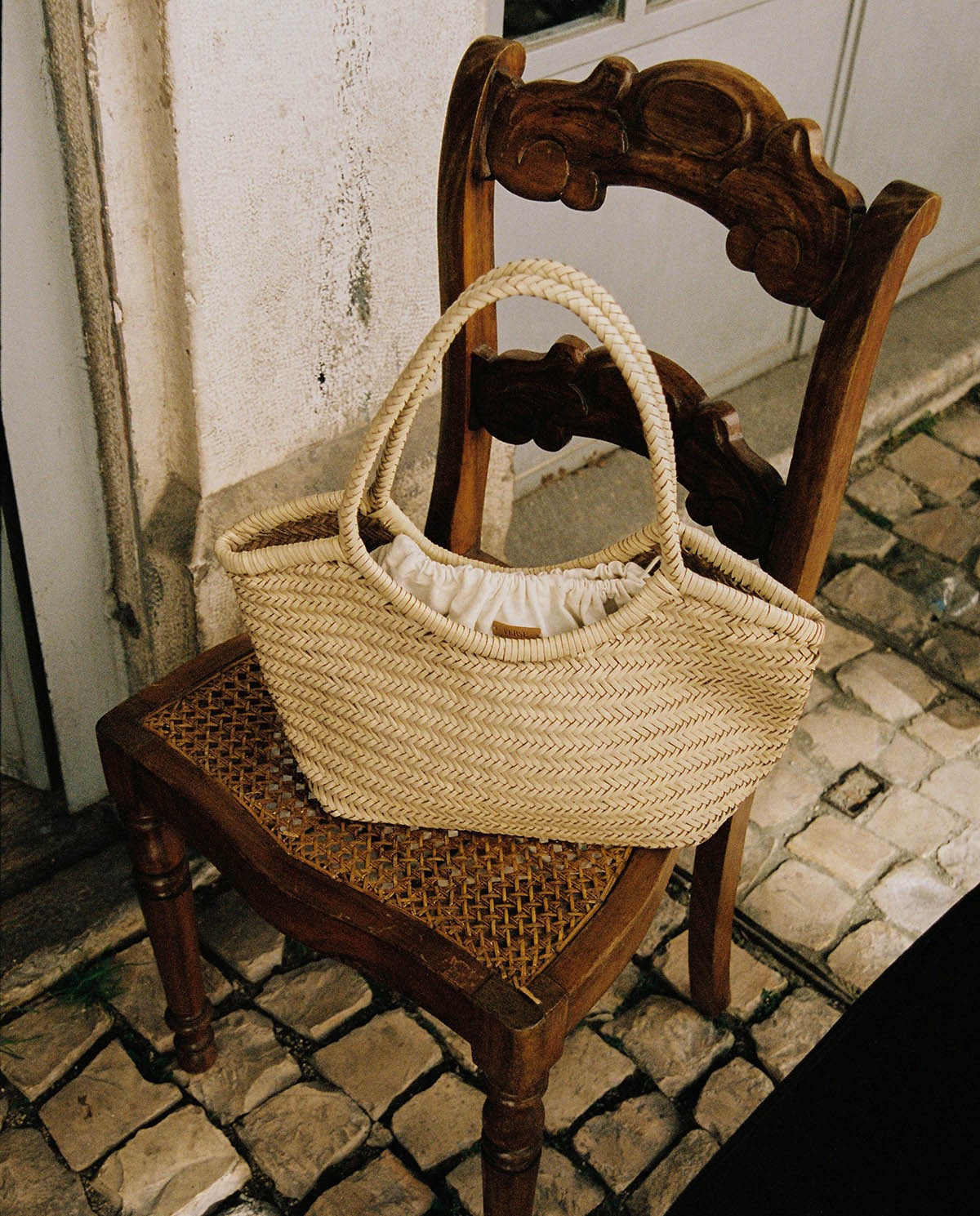 Panier en cuir tressé avec pochette intérieure en coton| Yerse